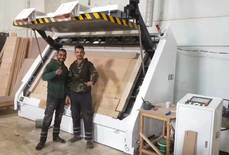 Egypt-Wood framing machine